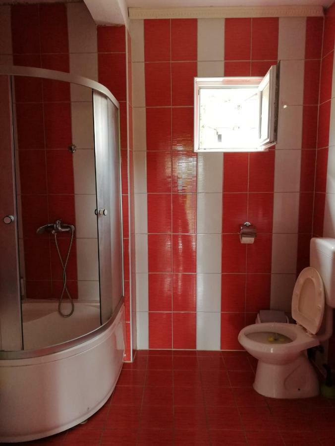 Apartman Nur Mostar Esterno foto